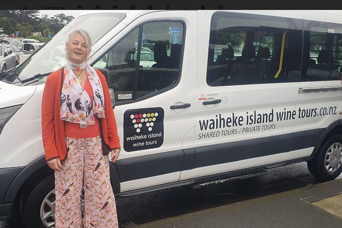 Waiheke island Wine Tours - PREMIUM wine tasting MAX 11 clients ! - Waiheke in one day: why this premium tasting tour works