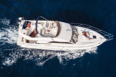 Whales and Dolphins excursion on a Luxury Yacht in Canary Islands - Stop 1: Whale-and-Dolphin Searching From Las Galletas