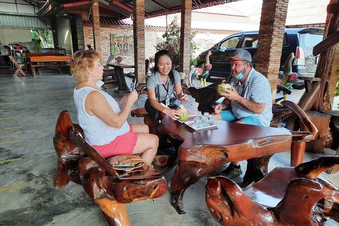 Wheelchair & Luxury Tour to Floating & Railway Markets - Coconut sugar farm: how nectar becomes palm sugar in short stops