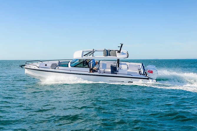 Whitsundays Premium Private Charter - Axopar 37 'Cheeky' - Hill Inlet: How to Catch It at the Right Moment
