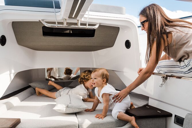 Whitsundays Premium Private Charter - Axopar 37 'Cheeky' - Hook Island and South Molle Island: Your Chance to Escape the Crowds