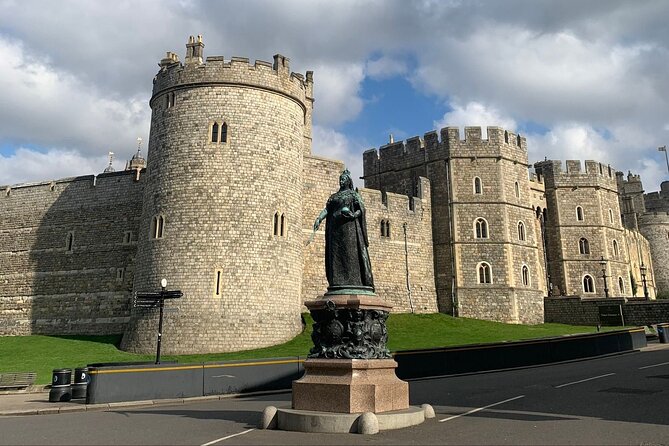 Windsor Castle Half Day Trip from London by Luxury Coach - Getting on the Luxury Coach at Earl’s Court (And Why Being Early Matters)
