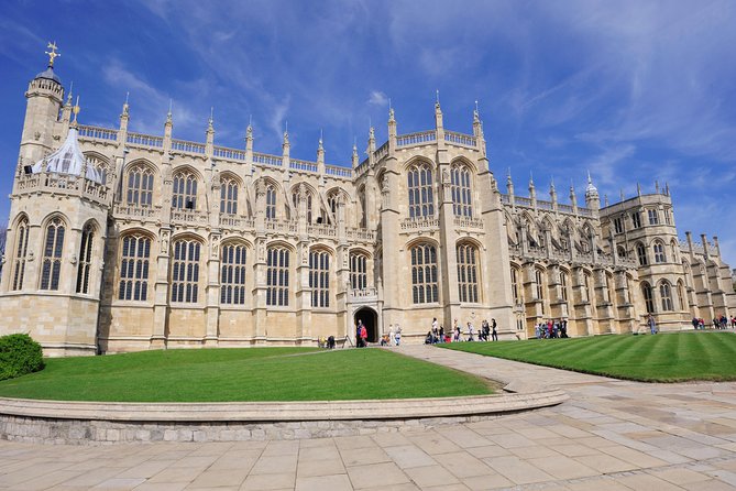 Windsor Castle Half Day Trip from London by Luxury Coach - Timing Back to London: How Late Can You Plan Your Day?