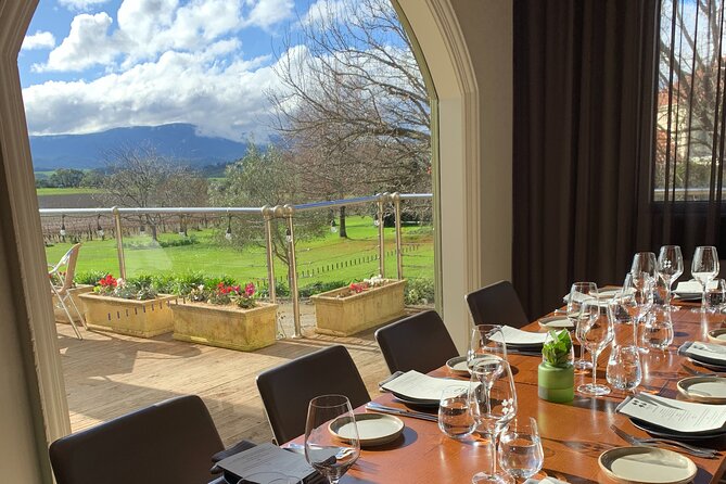 Wine Tour Yarra Valley Five Star Experience - What the group size and coach timing really means for you