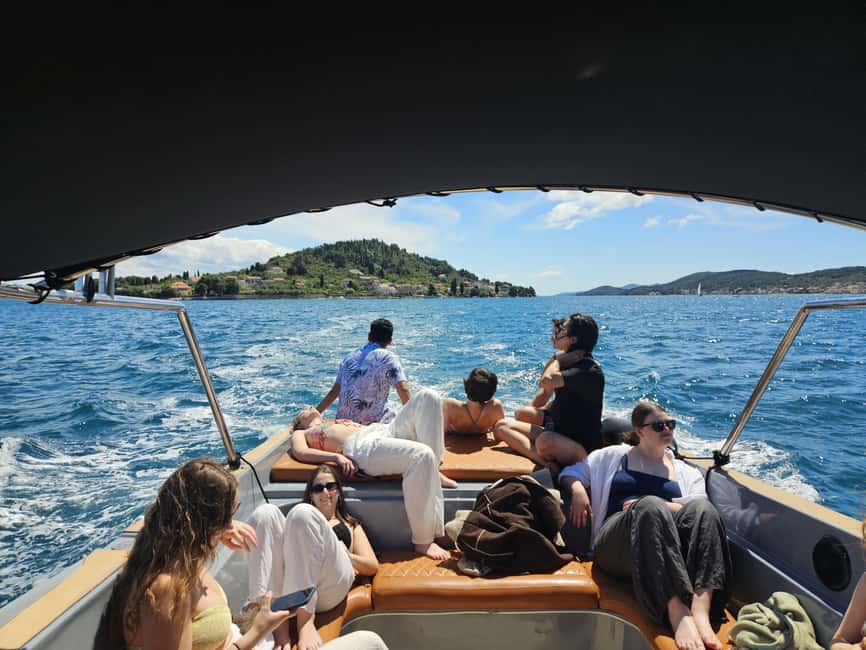 Zadar: 3 Islands Luxury Boat Tour with Aperol Spritz - Final anchor stop between Ugljan and Školjić: the relaxed swim-and-sun stretch