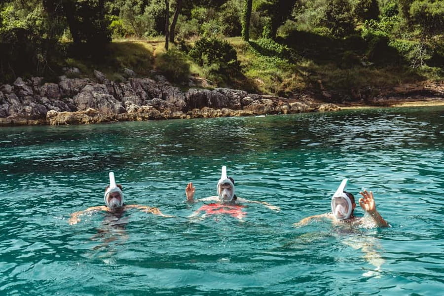 Zadar: 3 Islands Luxury Boat Tour with Aperol Spritz - Ošljak: the smallest inhabited island stop and calm-water snorkeling