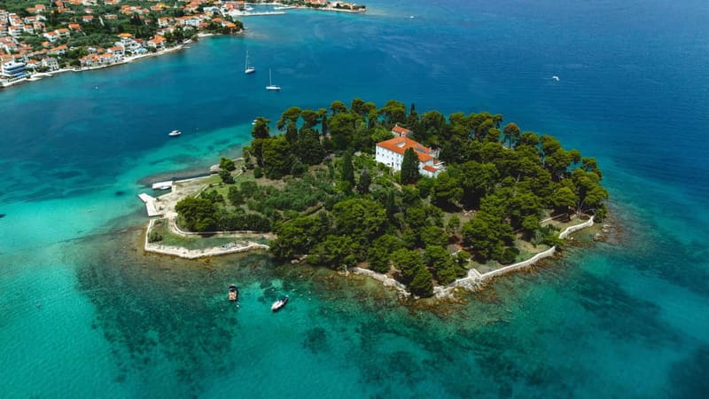 Zadar: Aperol Spritz & Island Vibes on Luxury Speedboat - Leaving Zadar: The Old Town Views You Can’t Recreate from Shore